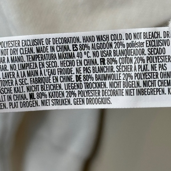 F21 Plus Size Woman Embroidery Empowerment Feminist IWD Knit Sweater Crop Hoodie - Picture 14 of 14